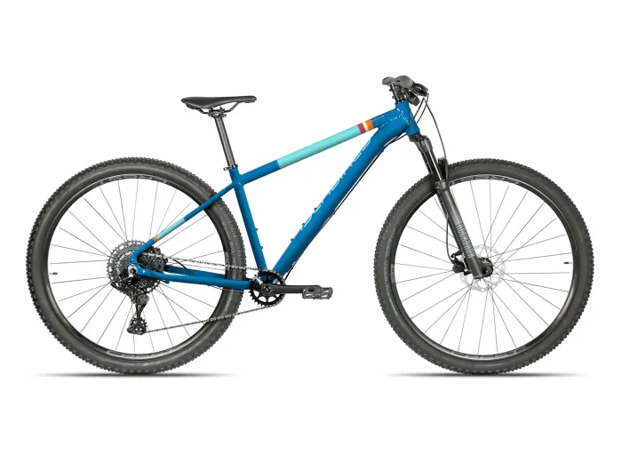 Creig M (2023 >)